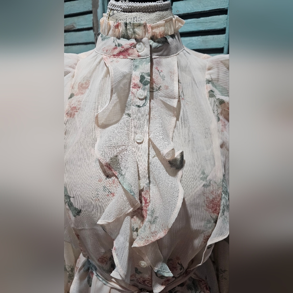 LOFT Cream Ruffle Mini Dress NWT - Picture 5 of 8